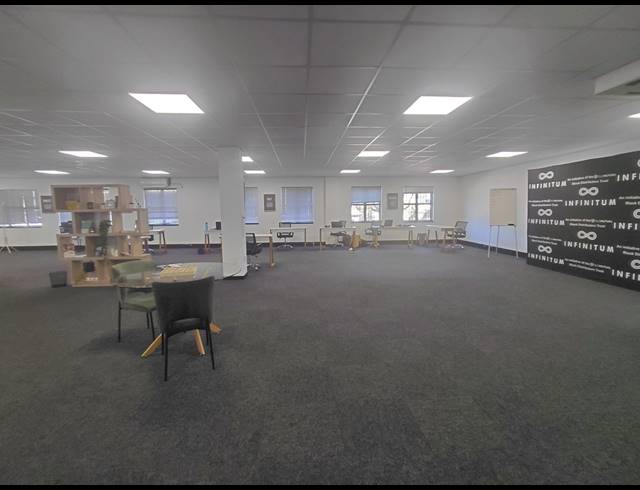 428M² OFFICE TO LET IN BRYANSTON